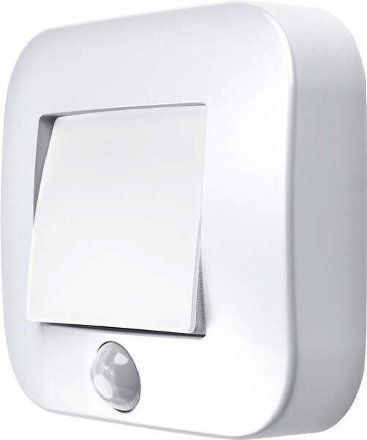 Svietidlo LEDVANCE NIGHTLUX® Hall White, so senzorom pohybu, 3xAAA, 84x73x22 mm