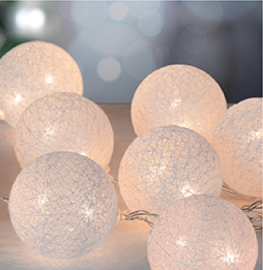 Reťaz MagicHome Cotton Balls White, 10 LED teplá biela, PE/bavlna, 2xAA, jednoduché svietenie, osvetlenie, L-1,35 m