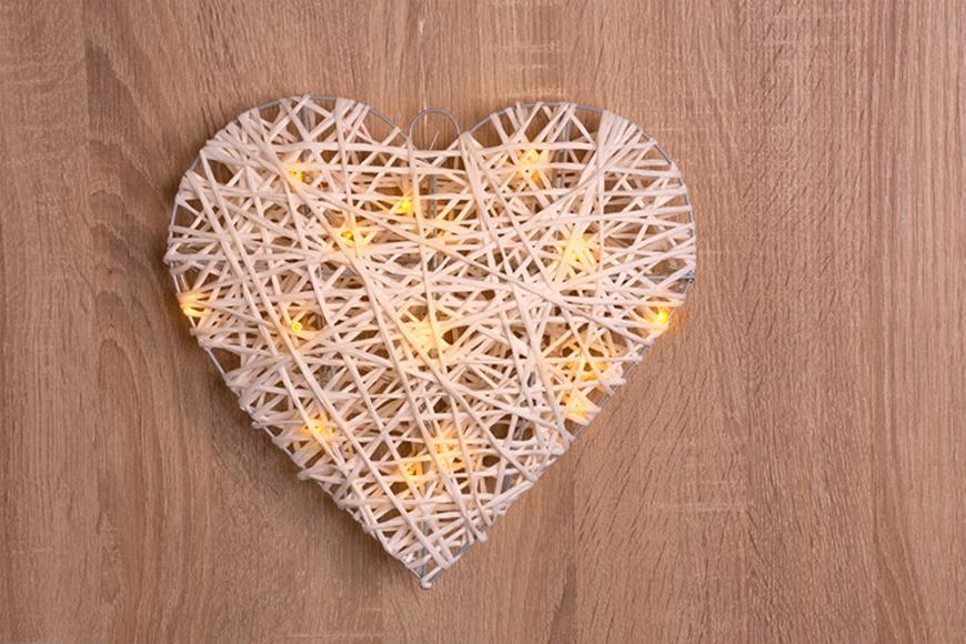 Dekorácia MagicHome Vianoce Rattan Metal Heart, 15 LED, 3xAA, IP20, interiér, 30x6 cm