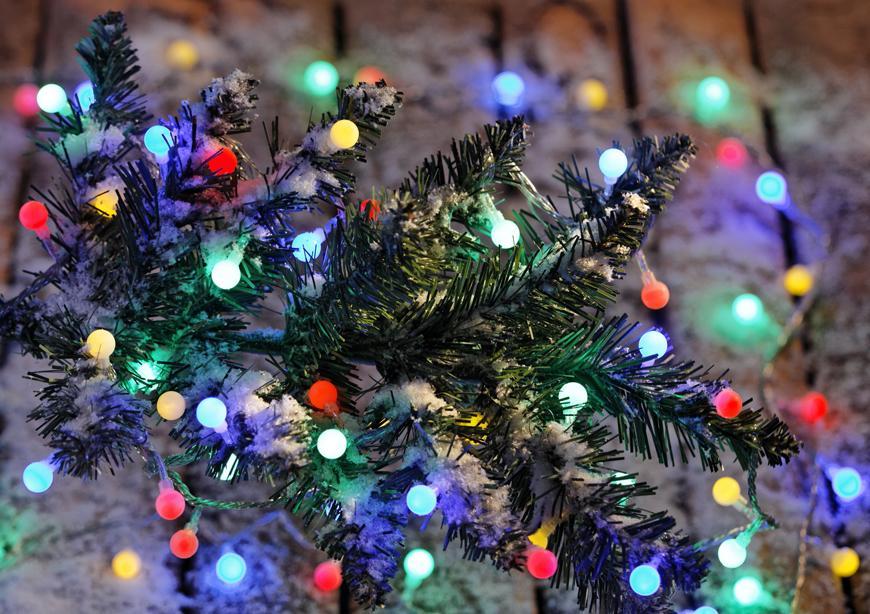 Reťaz MagicHome Vianoce Cherry Balls, 100 LED multicolor, IP44, 8 funkcií, osvetlenie, L-9,90 m