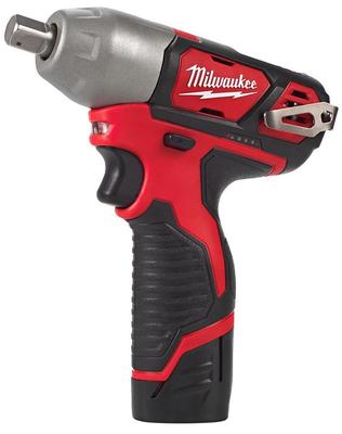 Utahovak Milwaukee M12 BIW12-202C, 2x2.0Ah, 138Nm, 1/2"